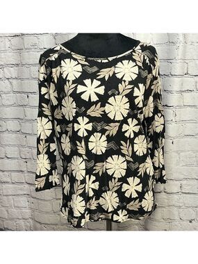 Lucky Brand Floral Black and White Women's Linen Top size Large EUC